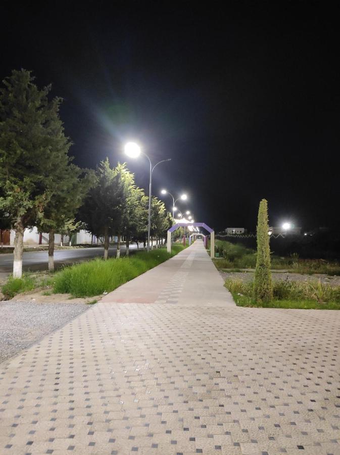 Отель Сахара Baysun エクステリア 写真